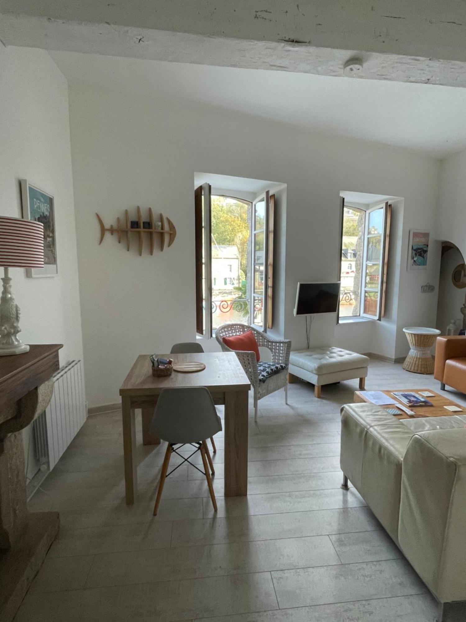 Appartement Au Port Dinan Exteriér fotografie